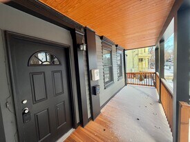 283 Grand St in Newburgh, NY - Building Photo