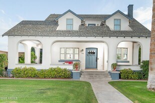 69 W Lynwood St in Phoenix, AZ - Building Photo