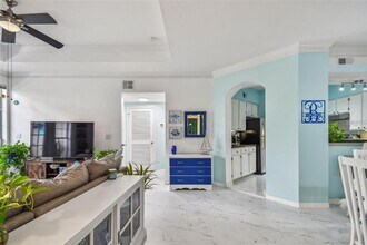 4304 Bay Club Cir in Tampa, FL - Building Photo - Building Photo