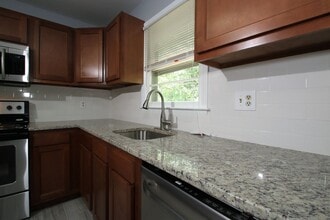 39 High Top Cir in Hamden, CT - Building Photo - Building Photo