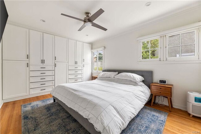 2818 S Holt Ave in Los Angeles, CA - Building Photo - Building Photo
