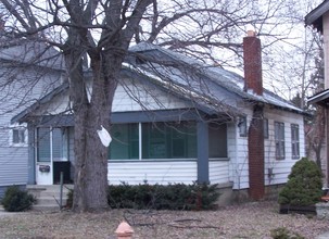 1570 Duxberry Ave in Columbus, OH - Foto de edificio - Building Photo