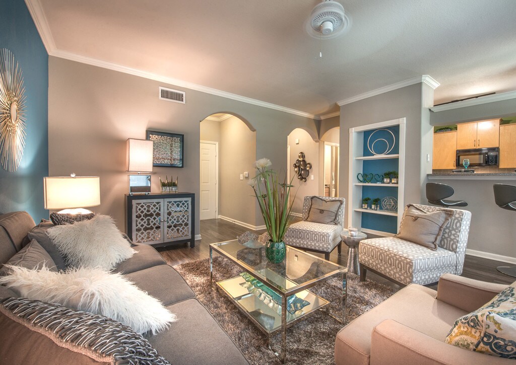 The Enclave Apartments in Jacksonville, FL