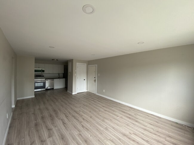 200 Spruce St in Moncton, NB - Building Photo - Building Photo