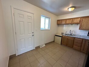 3824 S King St in Denver, CO - Building Photo - Building Photo