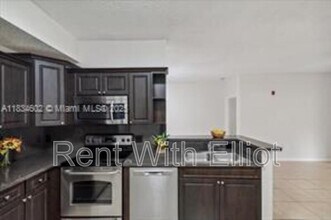 6952-695239 SW 39th St in Davie, FL - Foto de edificio - Building Photo