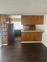 9568 Easter Way in San Diego, CA - Building Photo - Building Photo