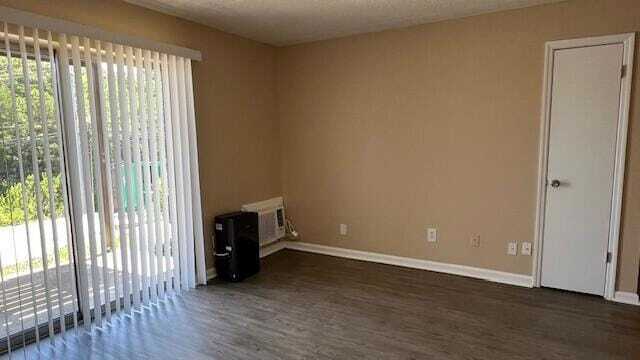 5305 TN-58 in Chattanooga, TN - Building Photo - Building Photo