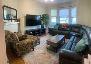 3817 John Ave, Unit Apt A in Cleveland, OH - Building Photo - Building Photo