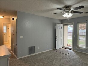 13908 Jeffrey Dr in Edmond, OK - Building Photo - Building Photo