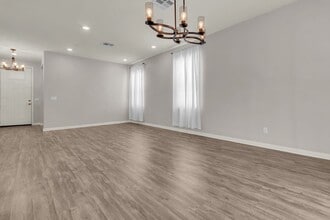 20720 Spring Mountain Rd in Riverside, CA - Building Photo - Building Photo