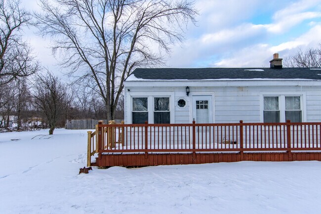 3083 Ready Rd in South Rockwood, MI - Building Photo - Building Photo