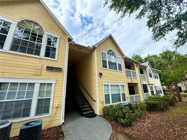 property at 1033 S Hiawassee Rd