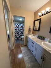 680 Fall Creek Dr in Branson, MO - Building Photo - Building Photo