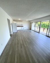 2412 Palos Verdes Dr N in Rolling Hills Estates, CA - Foto de edificio - Building Photo