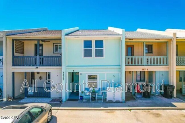 4819 Hispaniola St in Panama City Beach, FL - Building Photo - Building Photo