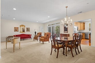 42 Joal Ct in Newtown, CT - Building Photo - Building Photo