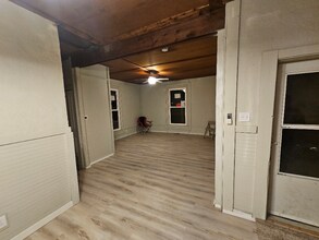 1621 Indiana Ave in Anderson, IN - Foto de edificio - Building Photo