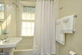 2736 Ordway St NW-Unit -1 in Washington, DC - Building Photo - Building Photo