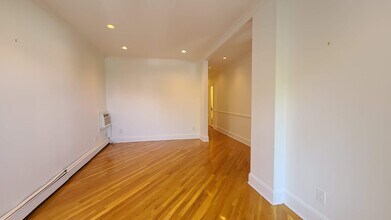 955 Boulevard E, Unit 2 in Weehawken, NJ - Building Photo - Building Photo