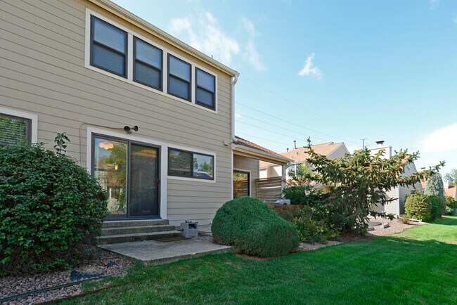 6869 W 10th Ave in Lakewood, CO - Building Photo - Building Photo
