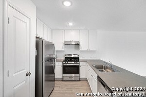 14055 Wool Pk in San Antonio, TX - Building Photo - Building Photo