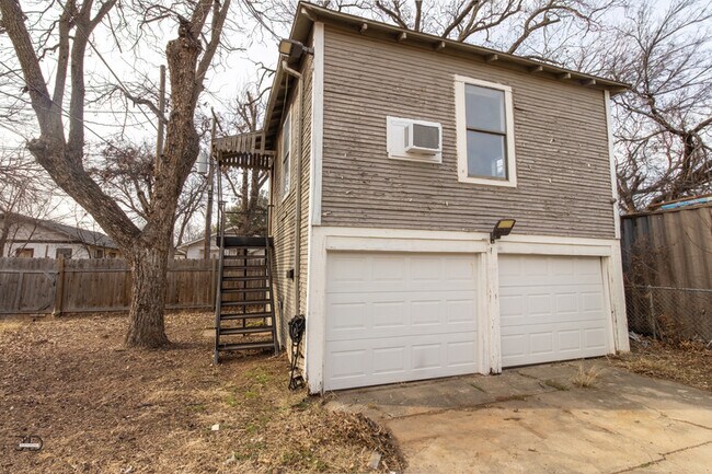 1608 Harrison St in Wichita Falls, TX - Building Photo - Building Photo