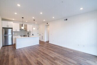 The Marc in Philadelphia, PA - Foto de edificio - Interior Photo