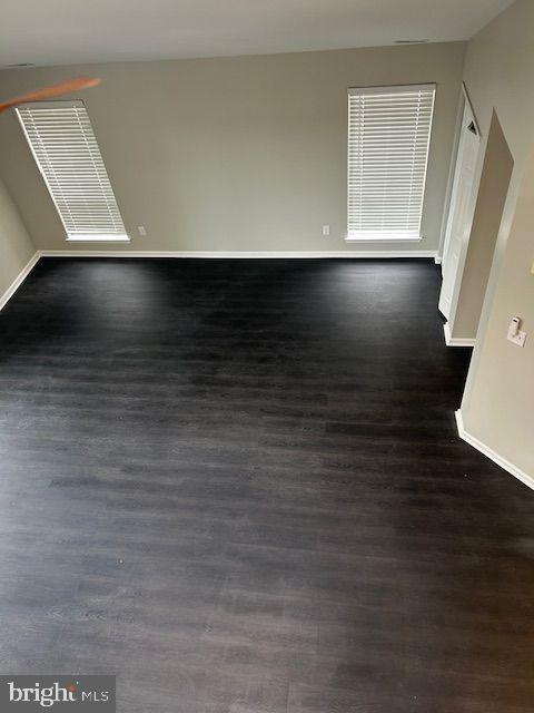 property at 318 Whittier Ct