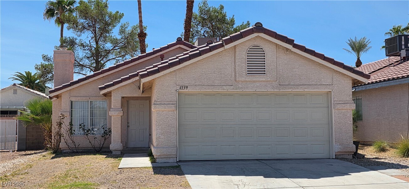 4139 Adelphi Ave in Las Vegas, NV - Foto de edificio