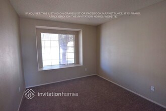 15569 Athol St in Fontana, CA - Building Photo - Building Photo