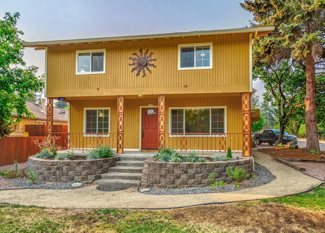 property at 1459 NW Cumberland Ave