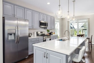 3208 Marion Square in Harrisonburg, VA - Building Photo - Building Photo