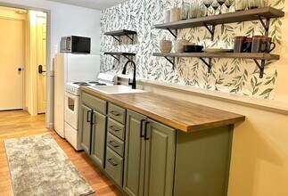 22 Orris Rd, Unit F-1 Lower Unit in Thornton, NH - Building Photo - Building Photo