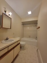 107 Birdsey Ave in Middletown, CT - Building Photo - Building Photo