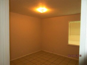 816 S Crockett St-Unit -1 in Sherman, TX - Building Photo - Building Photo