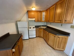 1728 Wightman St in Pittsburgh, PA - Building Photo - Building Photo