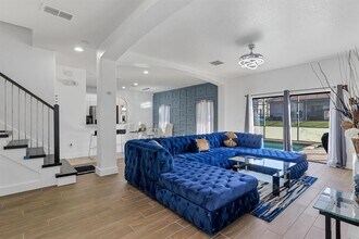 16748 Lazy Breeze Loop in Clermont, FL - Building Photo - Building Photo