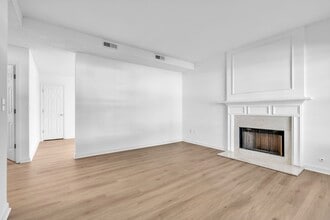 102 Glenlea Ln in Greenville, SC - Building Photo - Building Photo