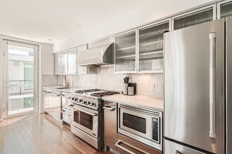 1601 West Ave in Miami Beach, FL - Building Photo - Building Photo