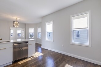 20 Clark St in Malden, MA - Building Photo - Building Photo
