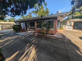 140 N Briggs Ave in Sarasota, FL - Building Photo