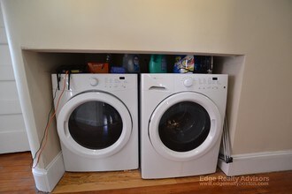 328 Washington St, Unit 2 in Boston, MA - Building Photo - Building Photo