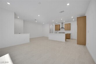 11473 Dune Ledge Ave in Las Vegas, NV - Building Photo - Building Photo