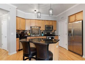 500 500 E Grant St in Minneapolis, MN - Building Photo - Building Photo