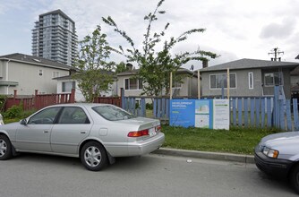 Galt Street Flats in Vancouver, BC - Building Photo - Building Photo