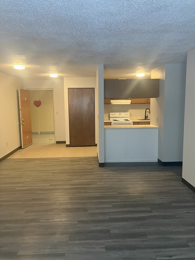 6162 US-20 in La Fayette, NY - Building Photo - Building Photo