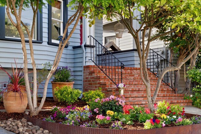 1373 Fountain St in Alameda, CA - Building Photo - Building Photo
