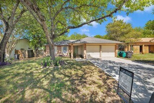 6427 Ridge Pl St in San Antonio, TX - Building Photo