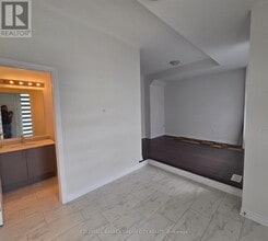 57 Camino Real Dr in Caledon, ON - Building Photo - Building Photo